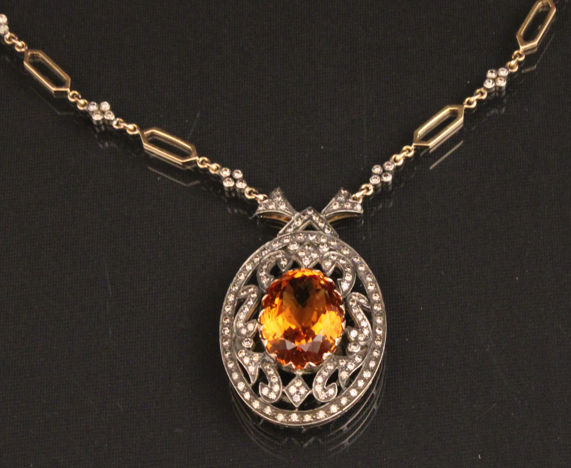 18K GOLD DIAMOND AND CITRINE NECKLACE