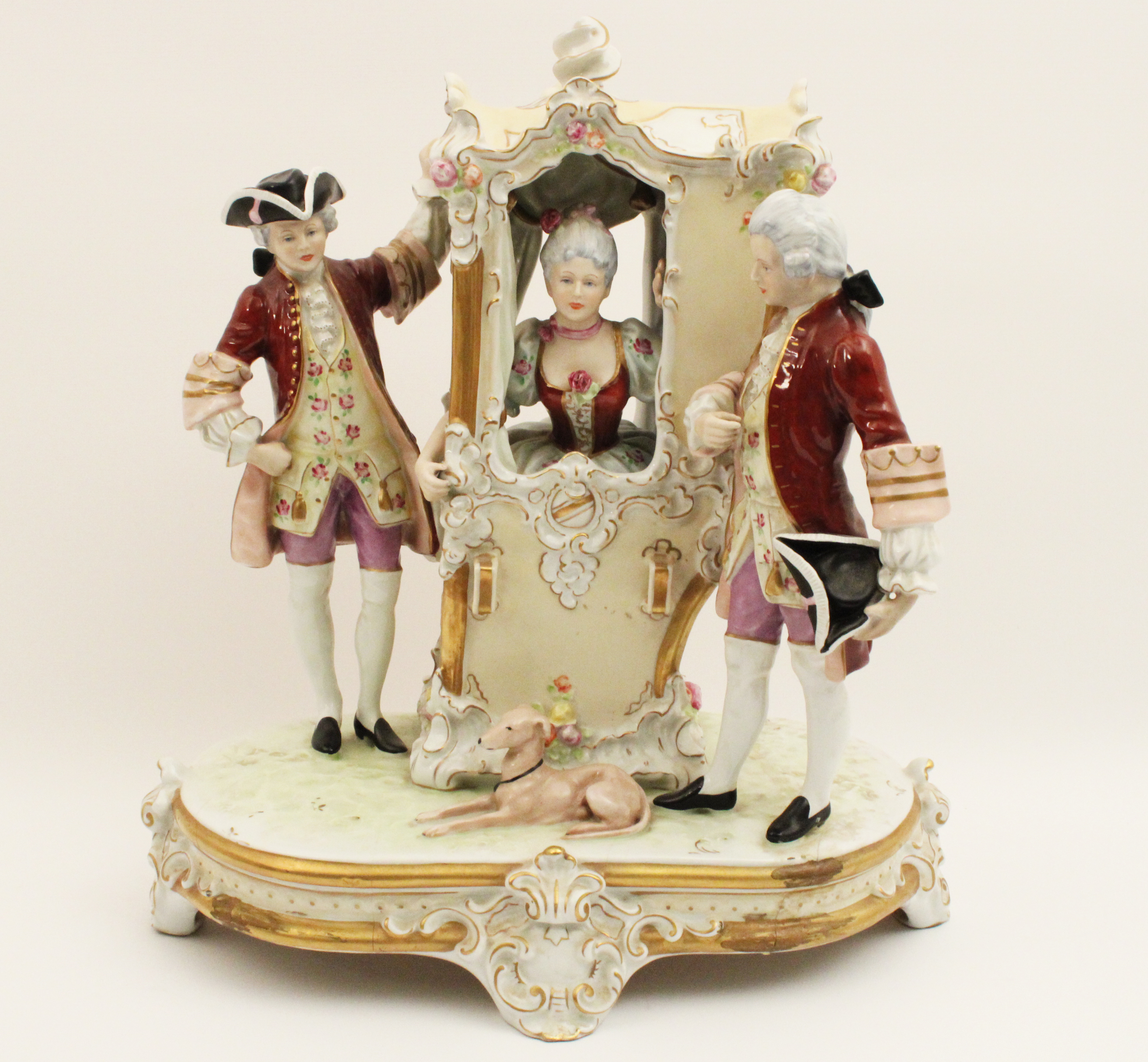 CAPO DI MONTE PORCELAIN TABLE MODEL