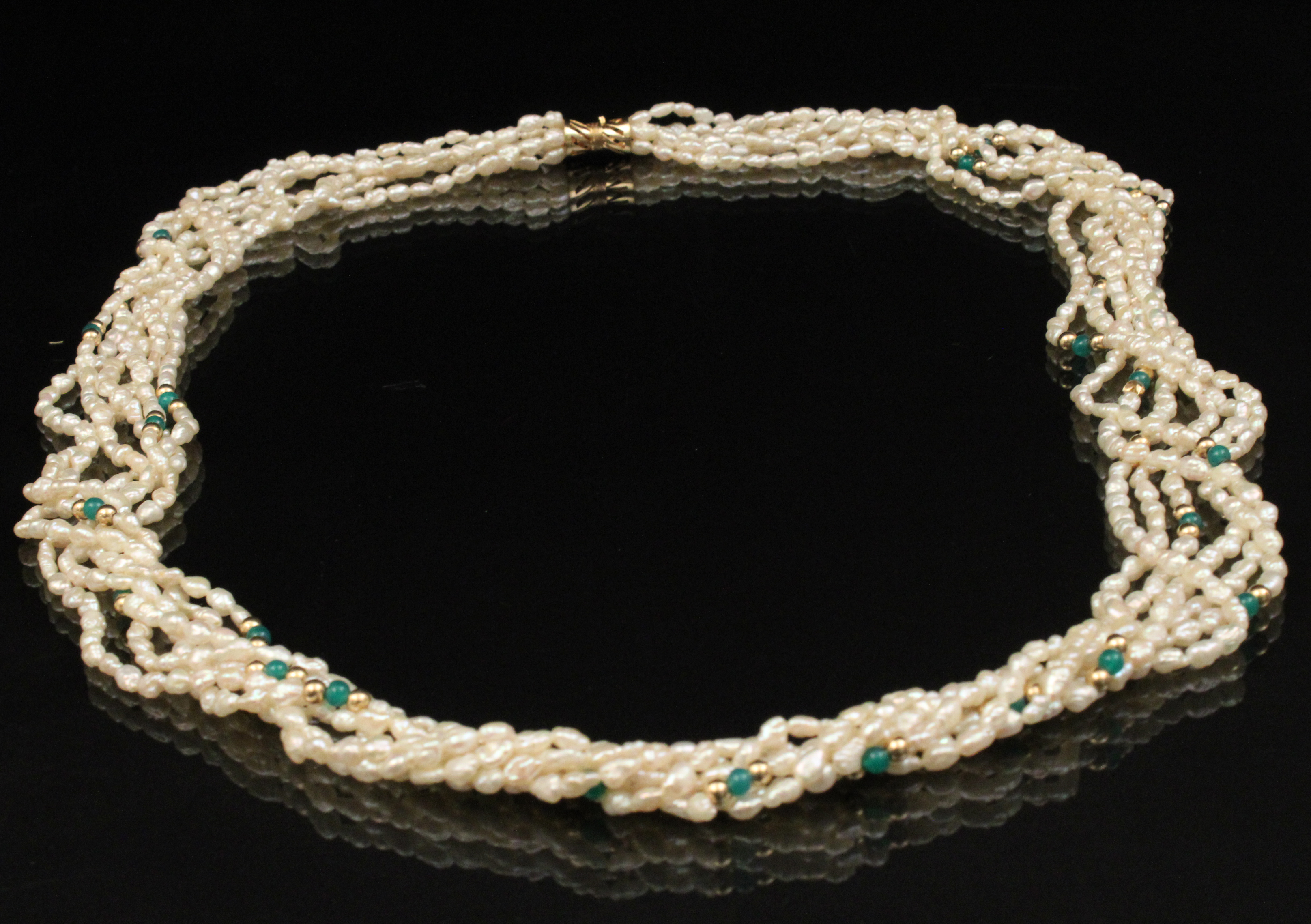 33" MULTI-STRAND NATURAL PEARL