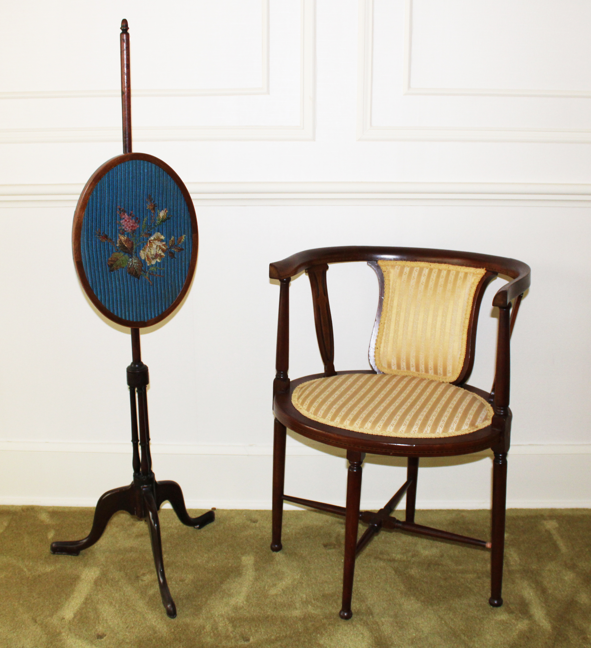 CORNER CHAIR AND NEEDLEPOINT FIRE 35fc9d