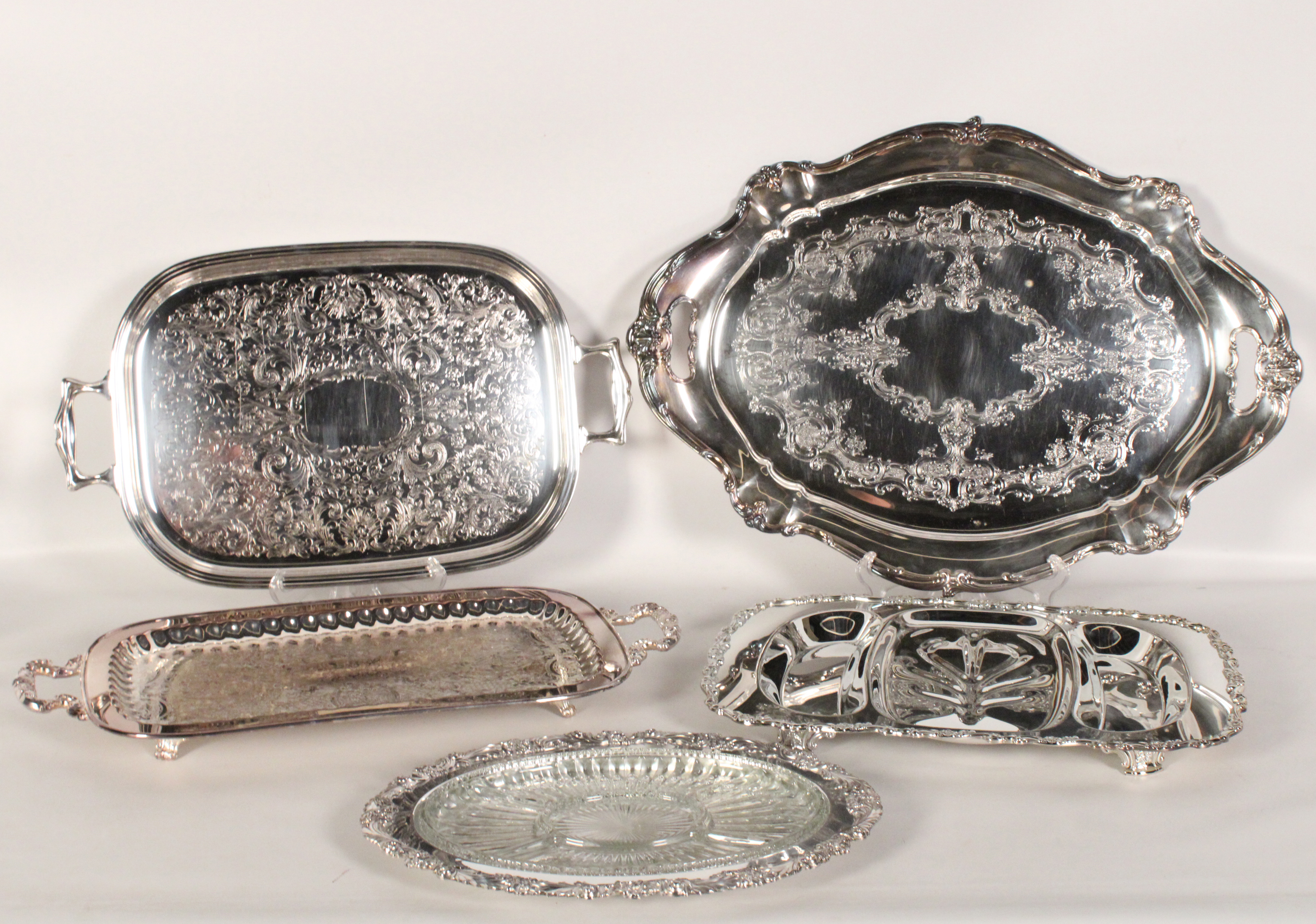 GROUP OF 5 SILVER TRAYS GROUP OF