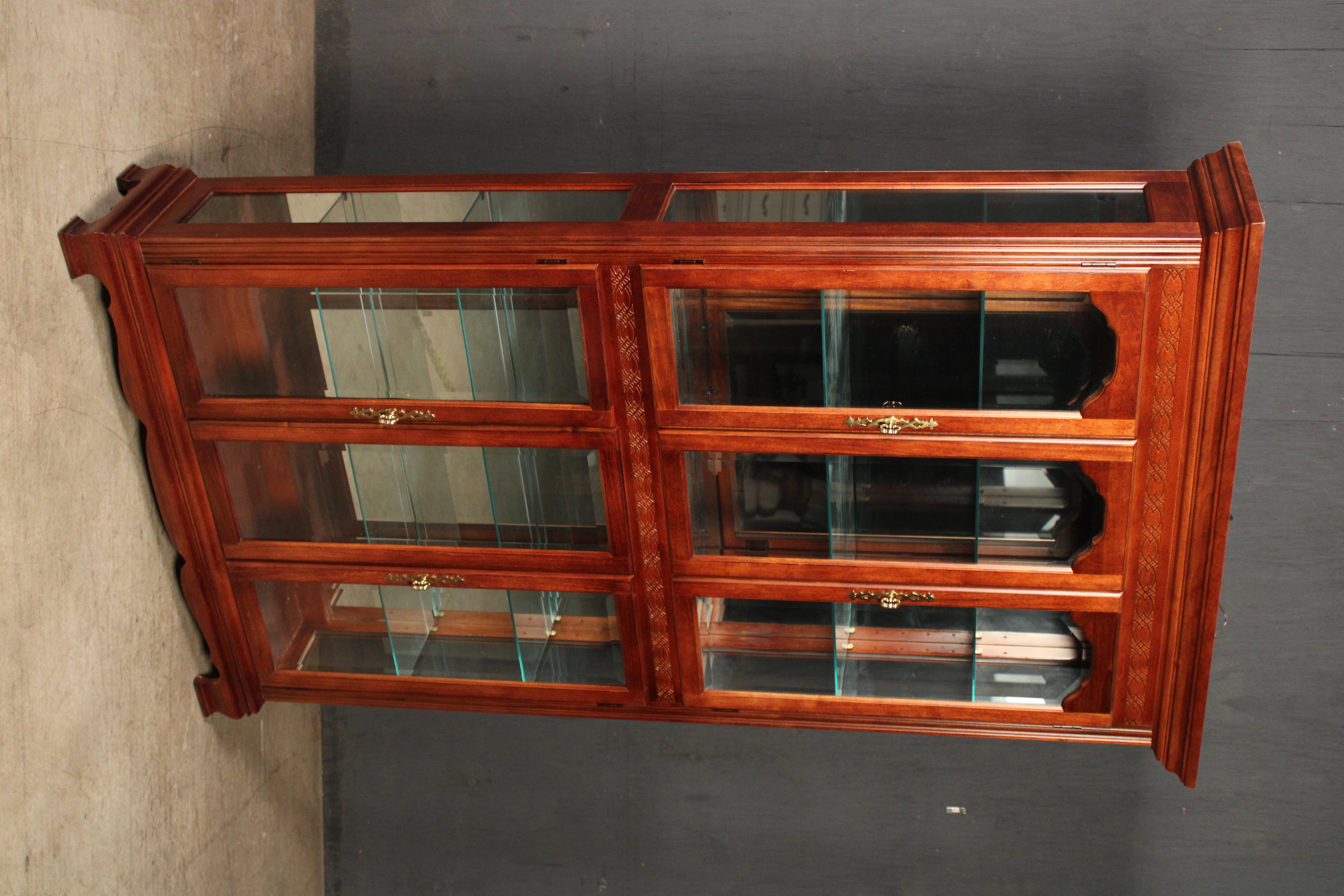LIGHTED GLASS FRONT DISPLAY CABINET