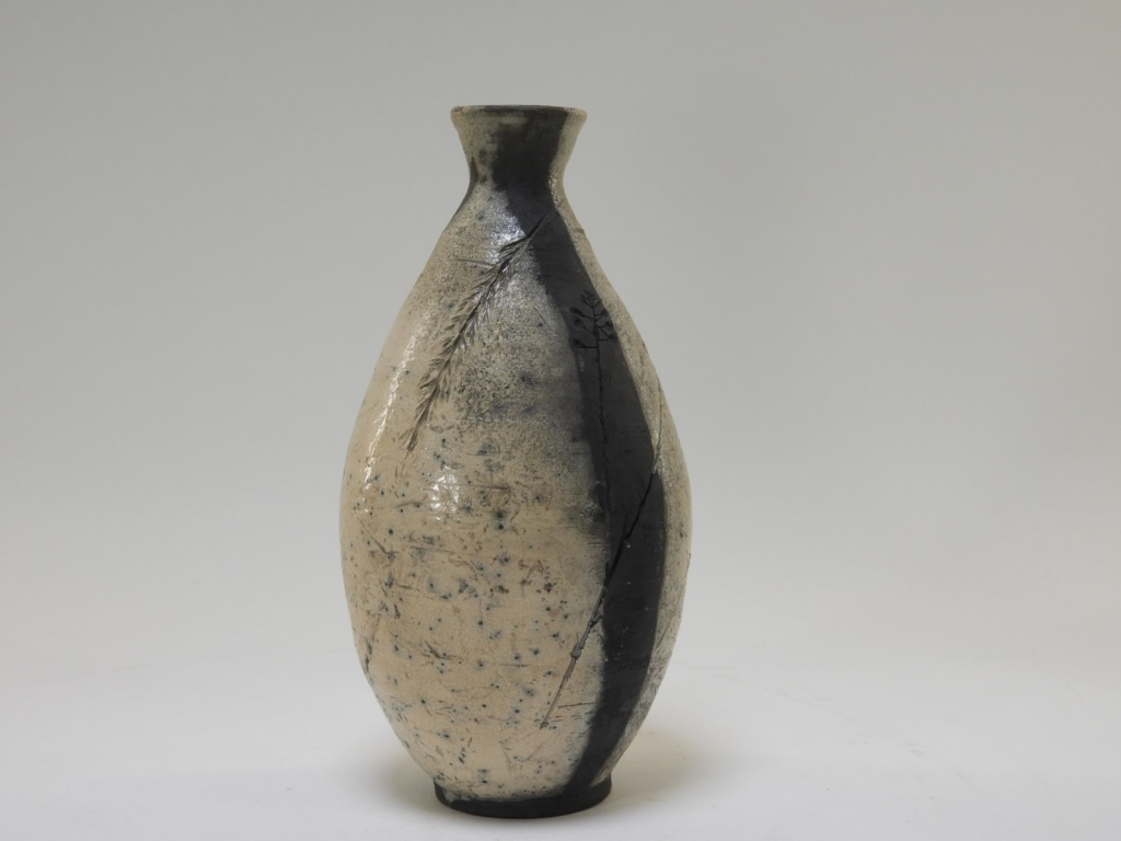 CONTEMPORARY RAKU CERAMIC SGRAFFITO