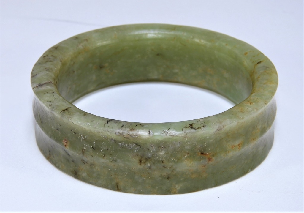 CHINESE ARCHAIC CELADON JADE BANGLE 35fda5