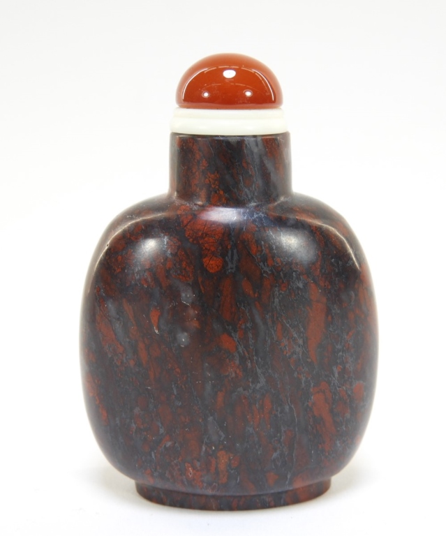 CHINESE CARVED BLOOD AGATE SNUFF 35fe4a