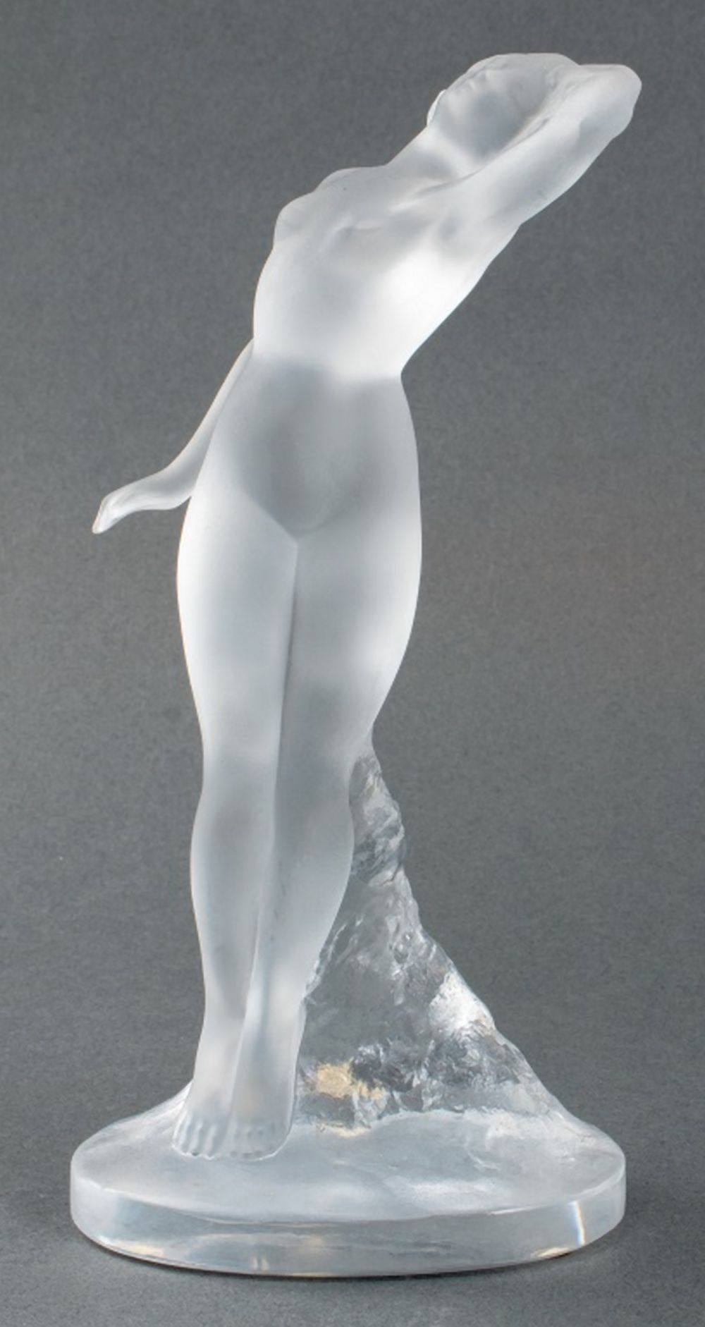 LALIQUE FRANCE DANSEUSE BRAS LEVES