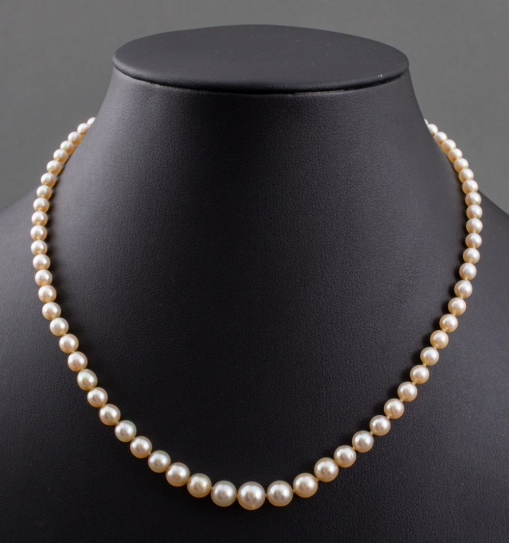 GRADUATED CULTURED PEARL NECKLACE 35ff33