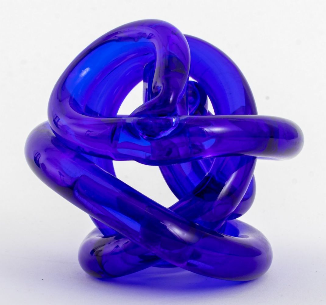 MODERN HAND BLOWN BLUE GLASS KNOT 35ff77