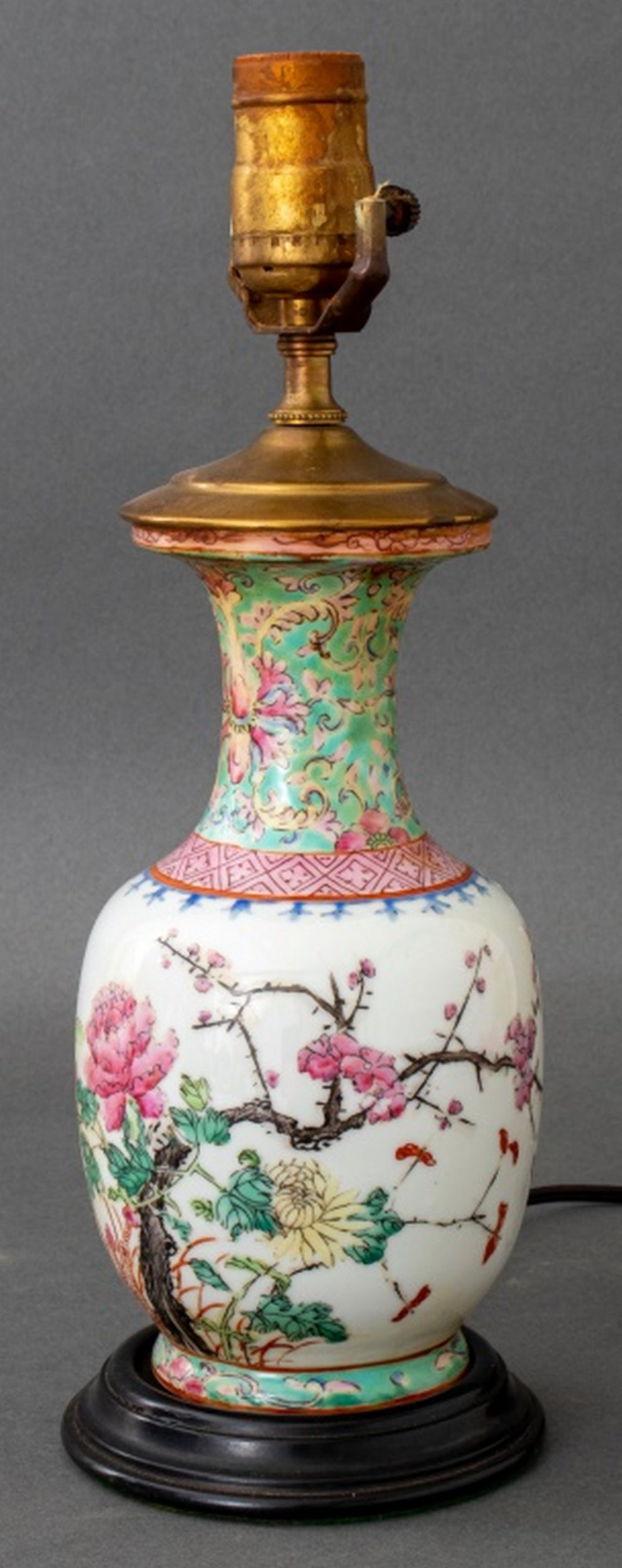 CHINESE FAMILLE ROSE VASE MOUNTED