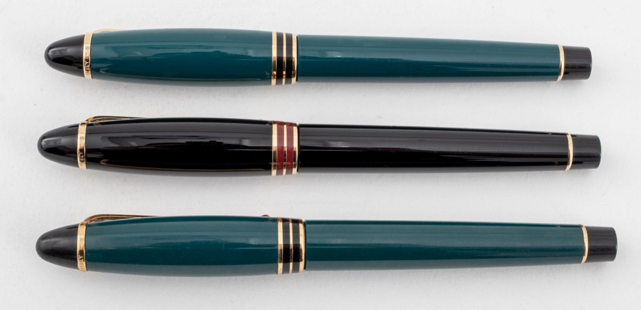 AURORA ITALY FOUNTAIN PENS 3 Assembled 360024