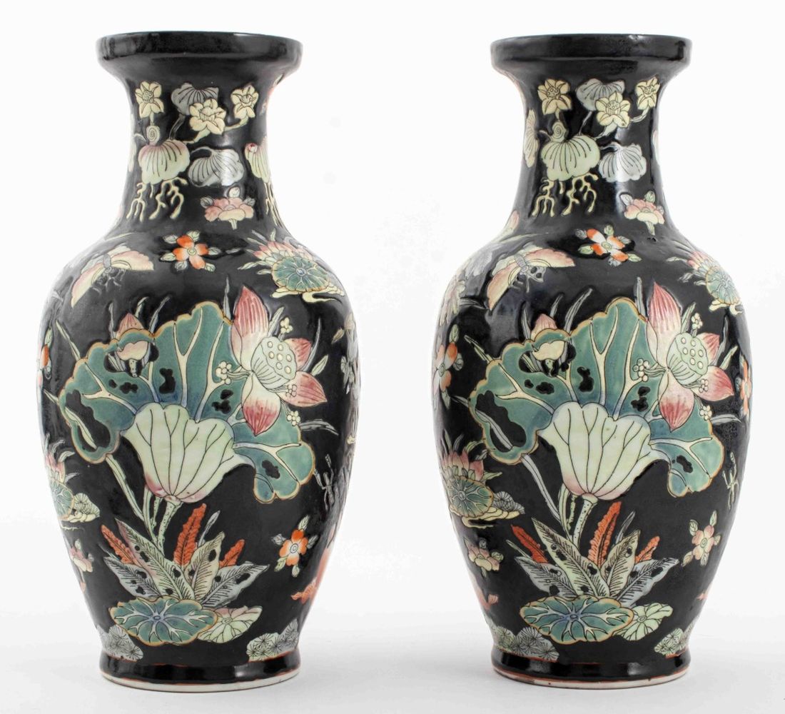 CHINESE FAMILLE NOIR PORCELAIN