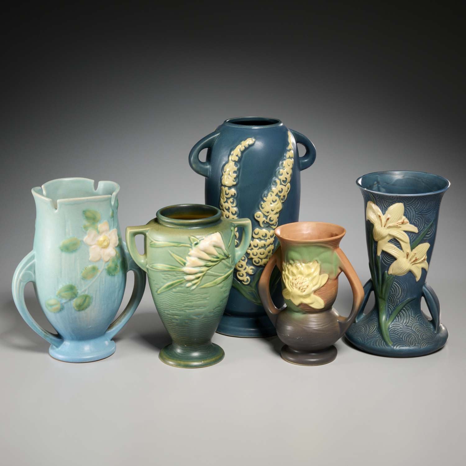 COLLECTION 5 ROSEVILLE POTTERY 3601c4