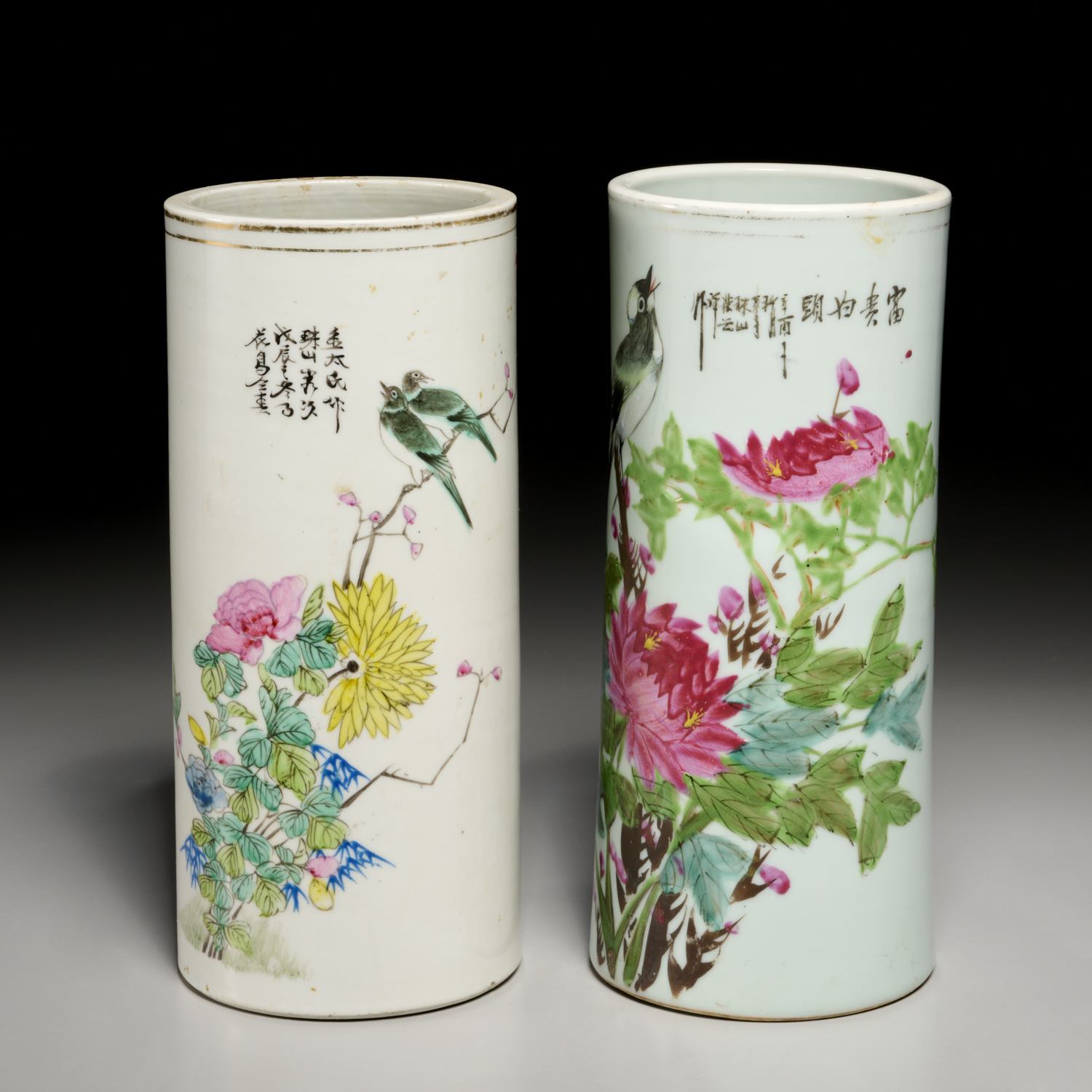  2 CHINESE FAMILLE ROSE PORCELAIN 3602a5