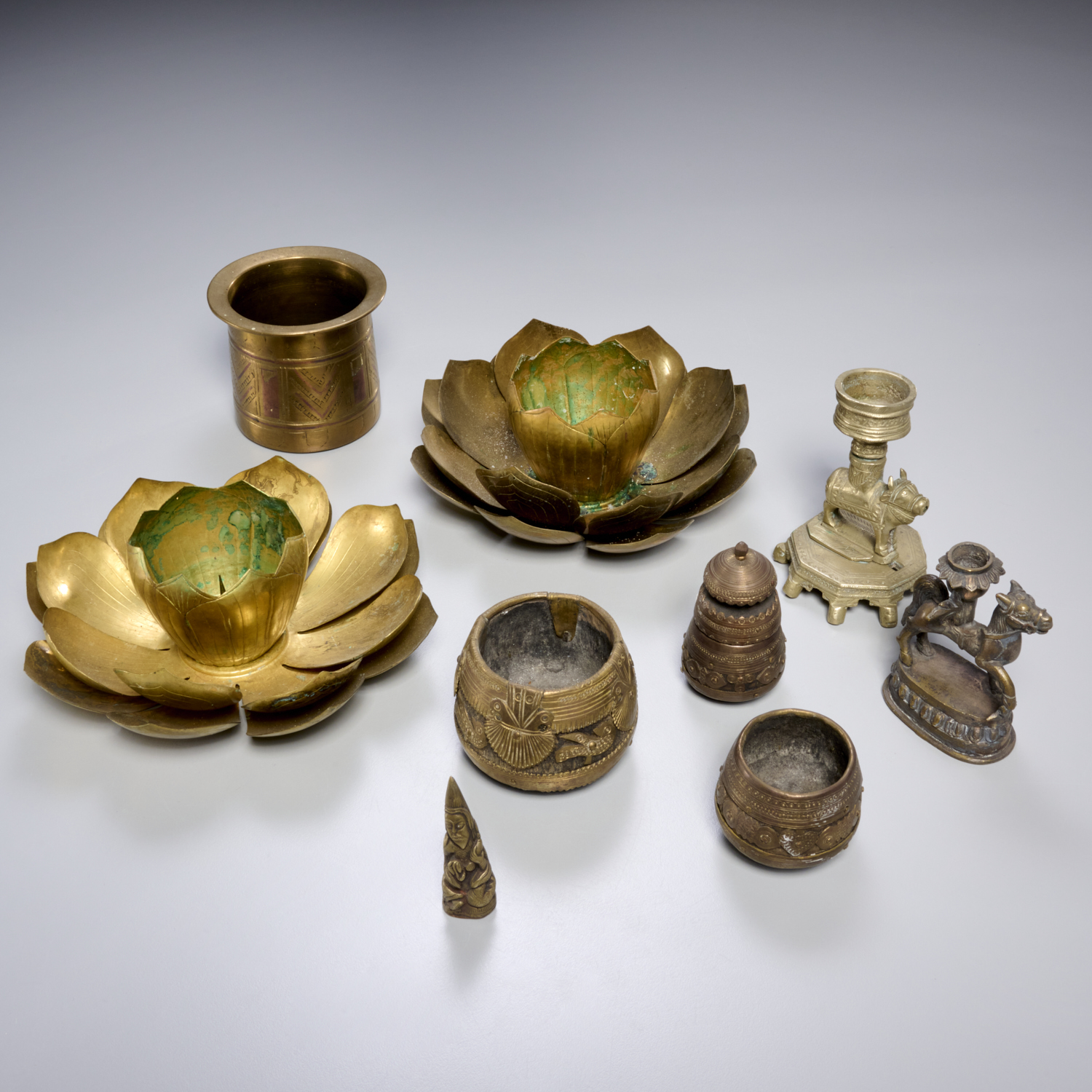 GROUP ASIAN BRASS VESSELS AND OBJECTS