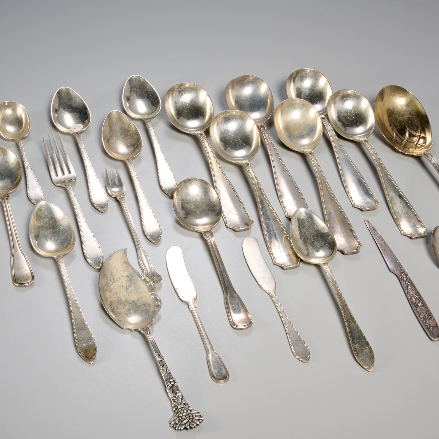 TIFFANY & CO. STERLING SILVER FLATWARE