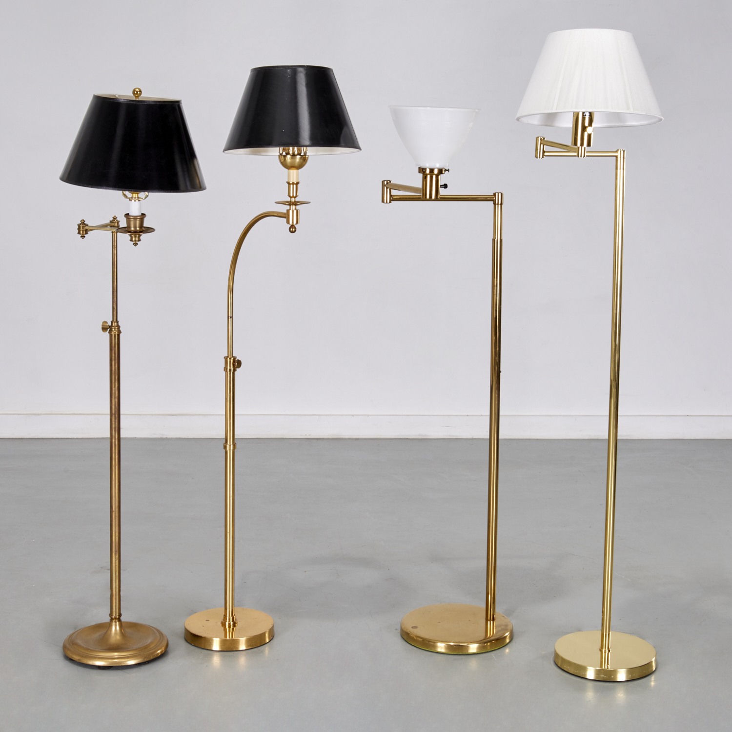  4 ARTICULATED BRASS FLOOR LAMPS  3603eb