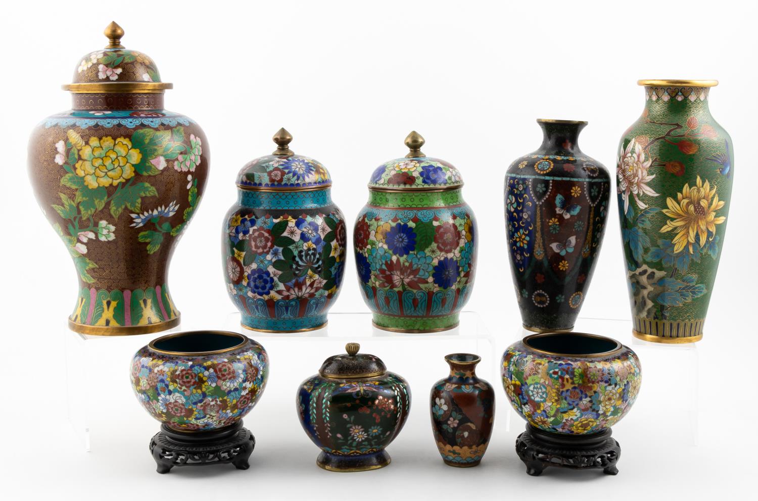 20TH CENTURY 9 CLOISONNE JARS 35e02b