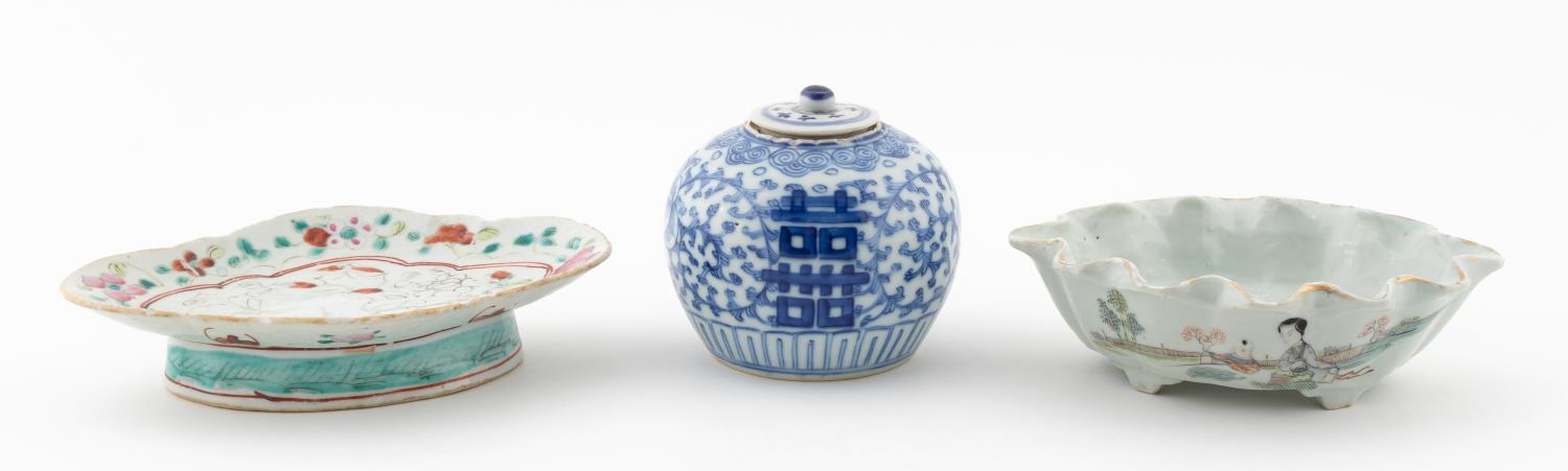 THREE CHINESE PORCELAIN ARTICLES