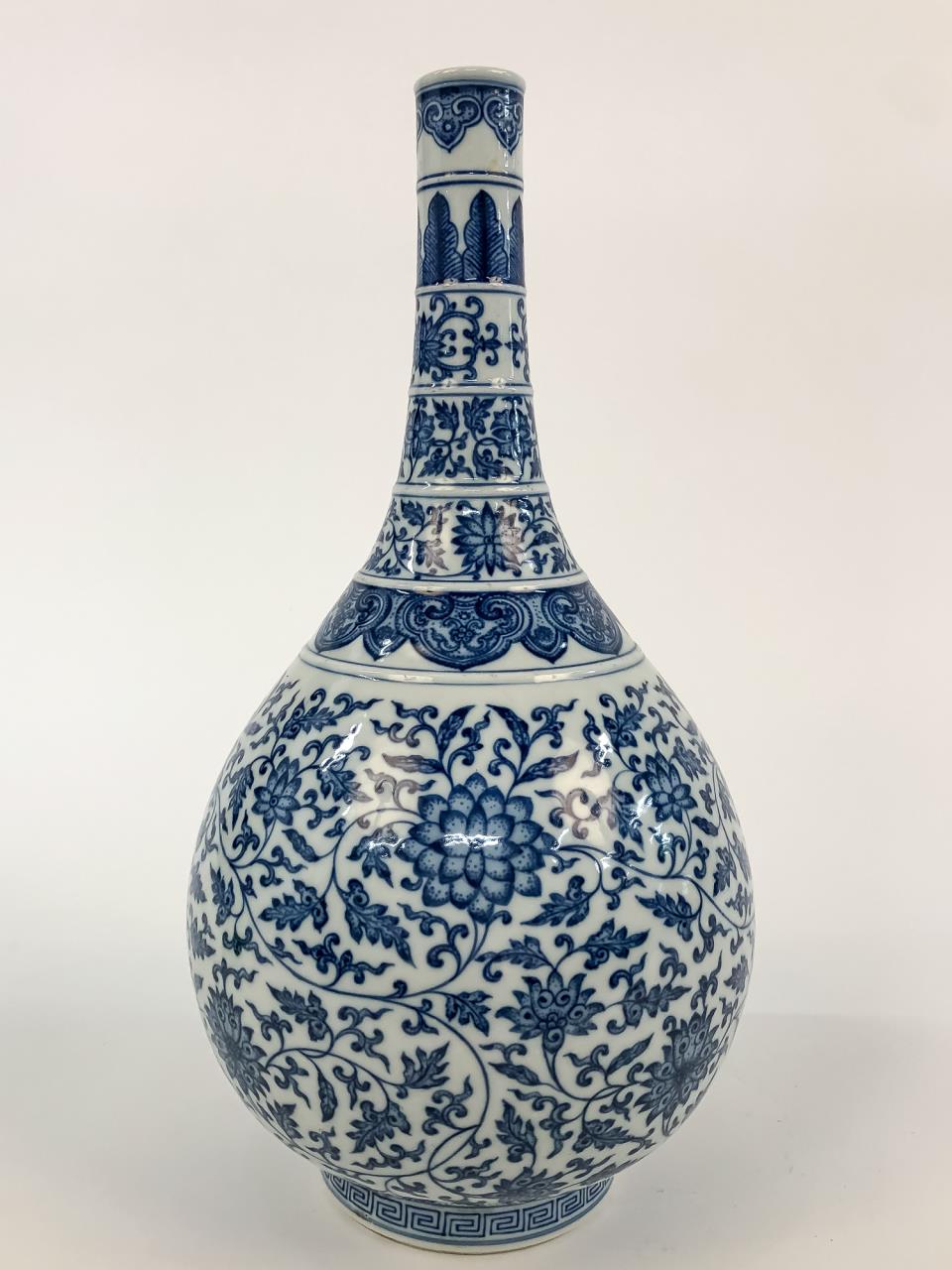 CHINESE QING STYLE BLUE AND WHITE 35e09c