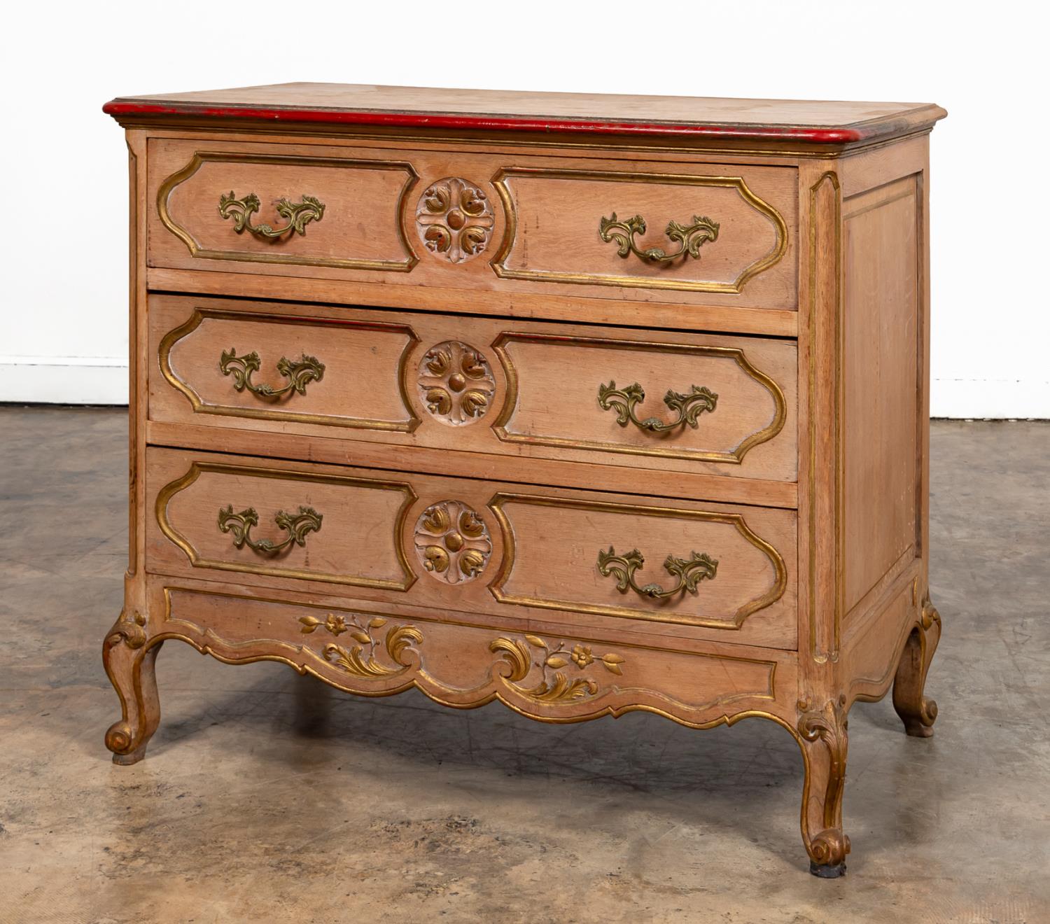 FRENCH BEECHWOOD THREE DRAWER COMMODE 35e151