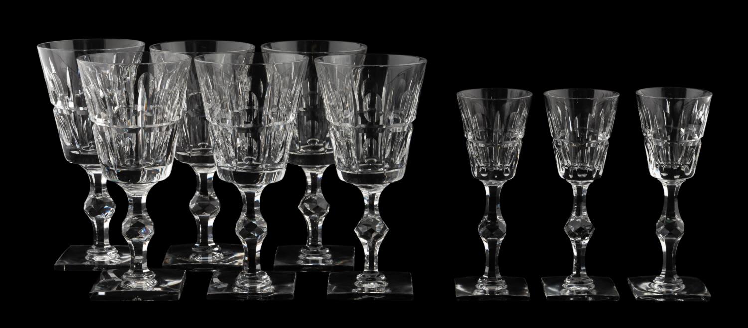 SET, NINE HAWKES "WEXFORD" CRYSTAL