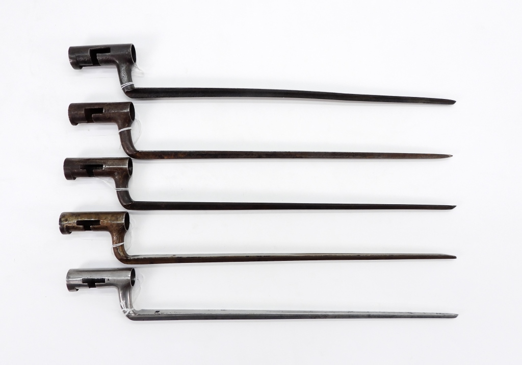 GROUP OF FIVE U.S. SOCKET BAYONETS