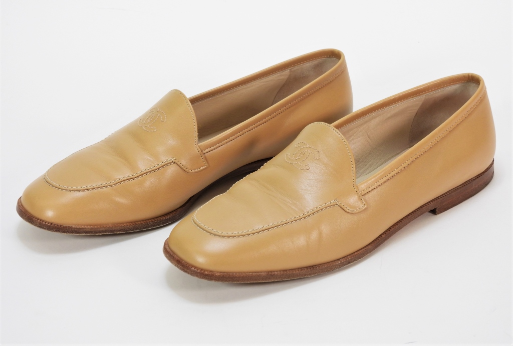 CHANEL BEIGE CC LOAFERS SIZE 40