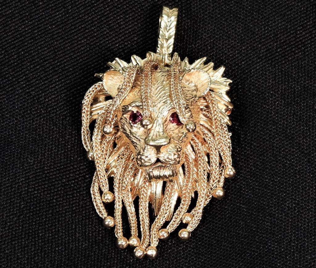 14K GOLD RUBY LIONS HEAD BROOCH 35e634