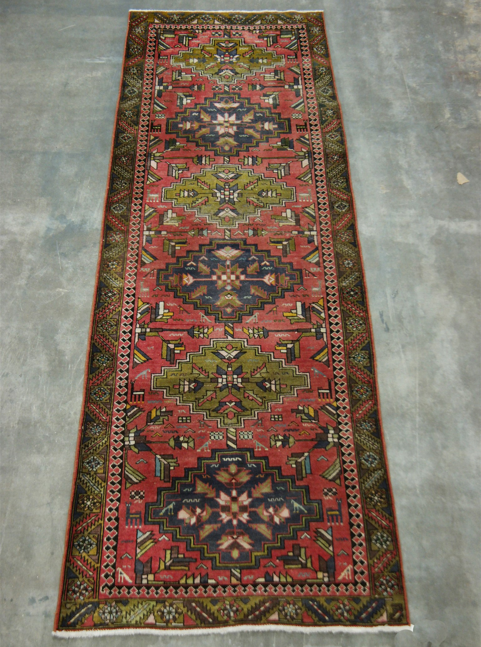 ORIENTAL RUG  3'7" X 11'  SARAB