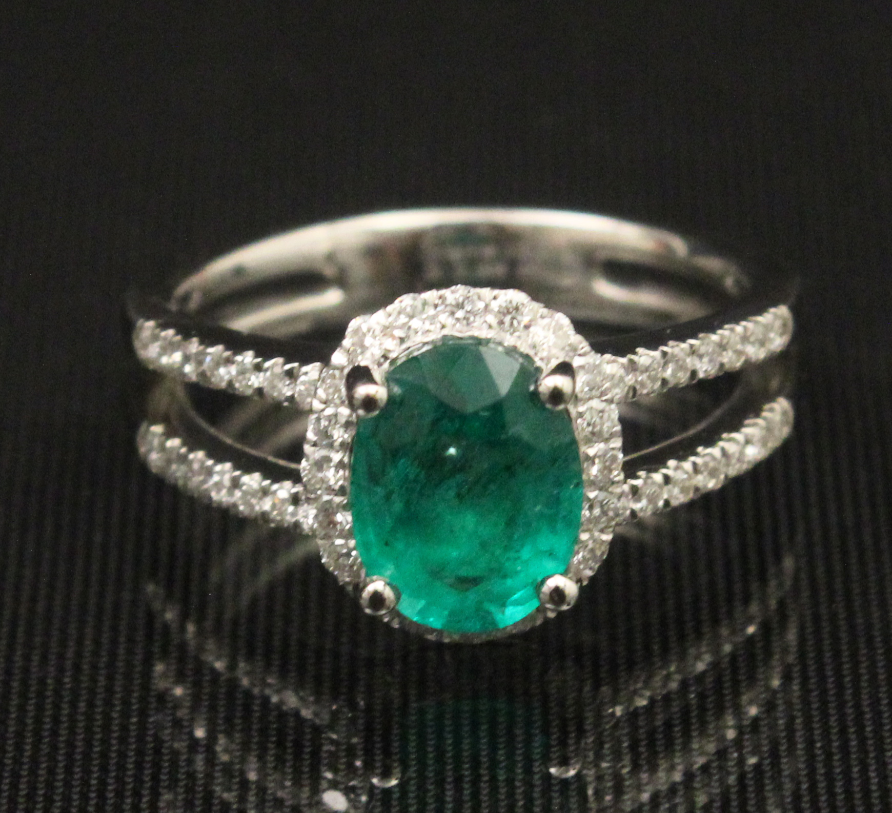 PLATINUM DIAMOND AND 1 72 CT EMERALD 35e77b