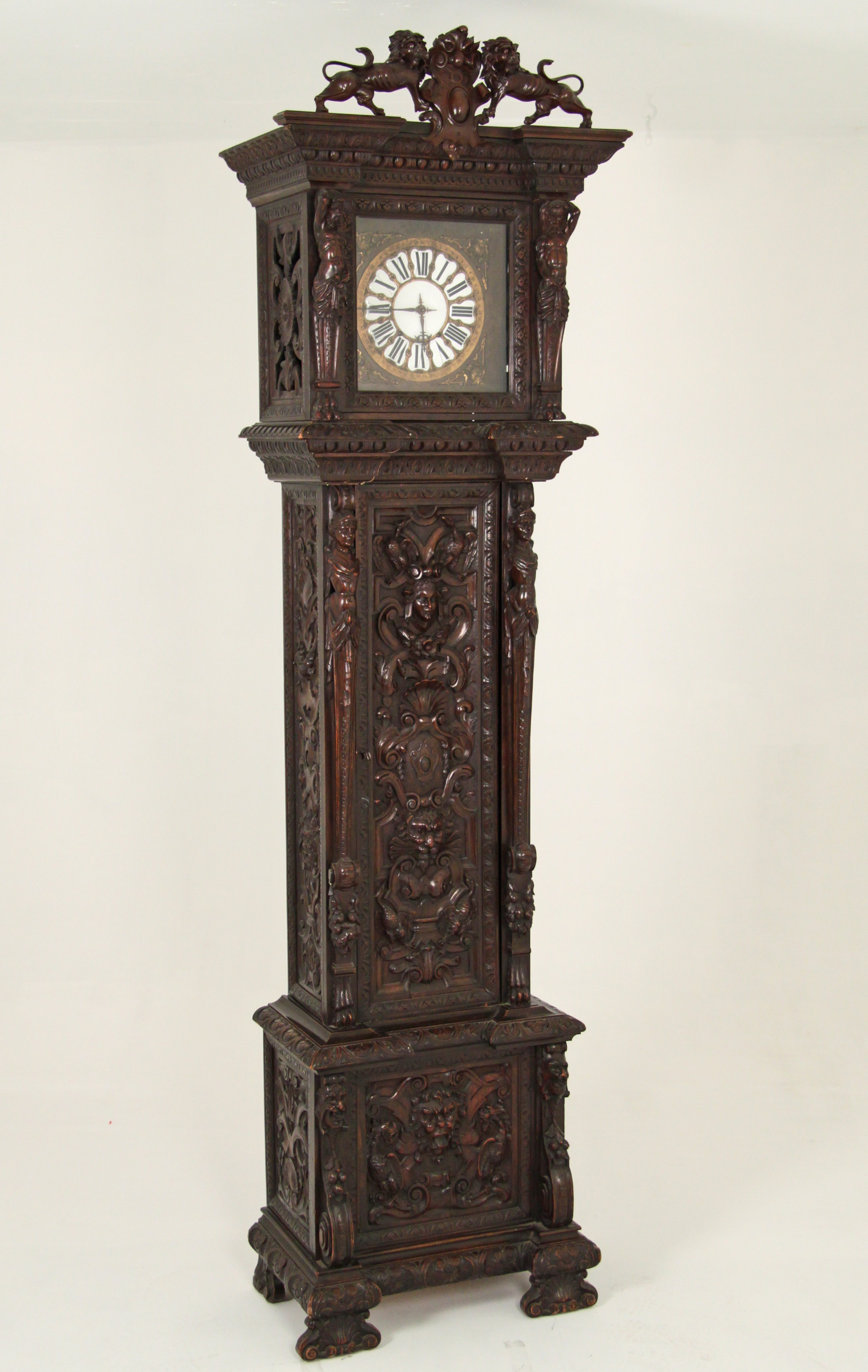 CARVED WALNUT RENAISSANCE STYLE 35e78f