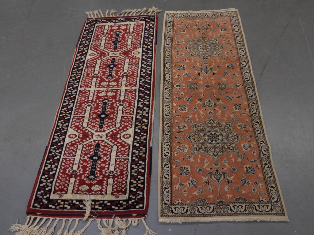 2PC PERSIAN CAUCASIAN CARPET RUNNERS 35e7e8