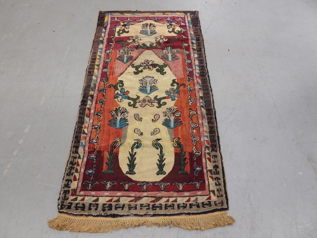 AMERICAN BOTANICAL HOOK RUG United 35e7e4