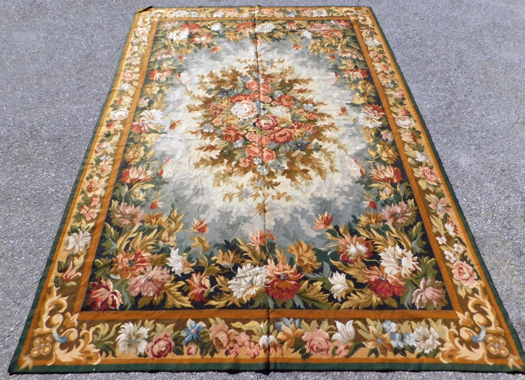 FRENCH AUBUSSON RUG France20th