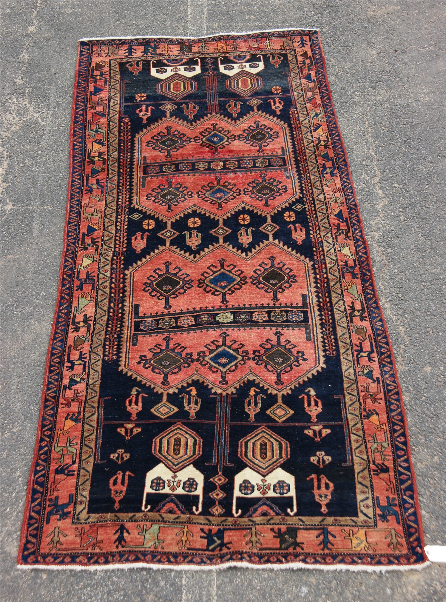 ORIENTAL RUG 4' X 9'7" BIJAR ORIENTAL