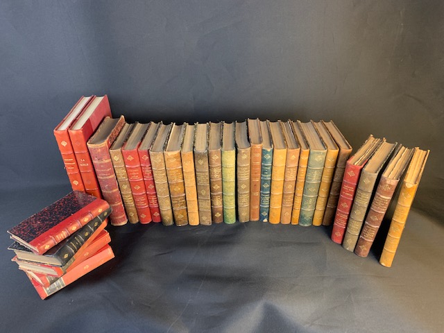 MISC LOT OF 30 LEATHER BOUND LIBRARY 35e93a
