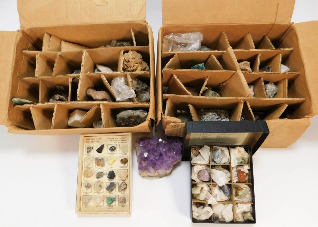 LG MINERAL SPECIMEN COLLECTION