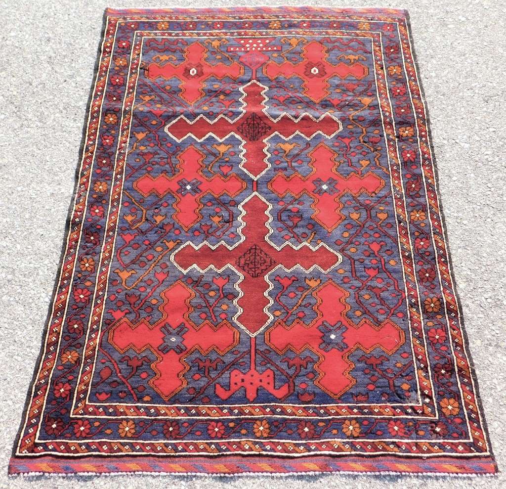 MIDDLE EASTERN TRIBAL RUG Middle 35ead4