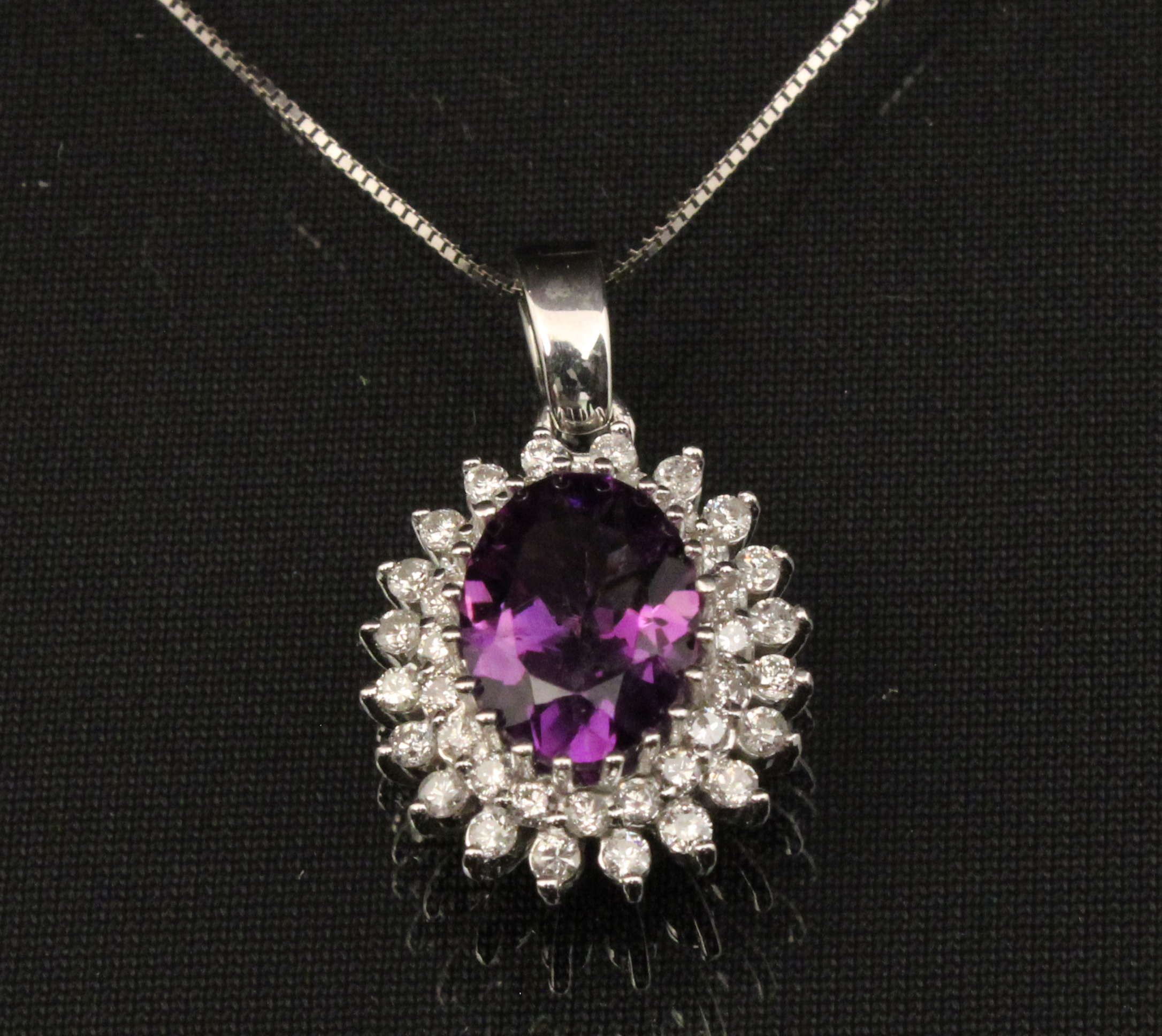 14K DIAMOND AND AMETHYST PENDANT 35eb08