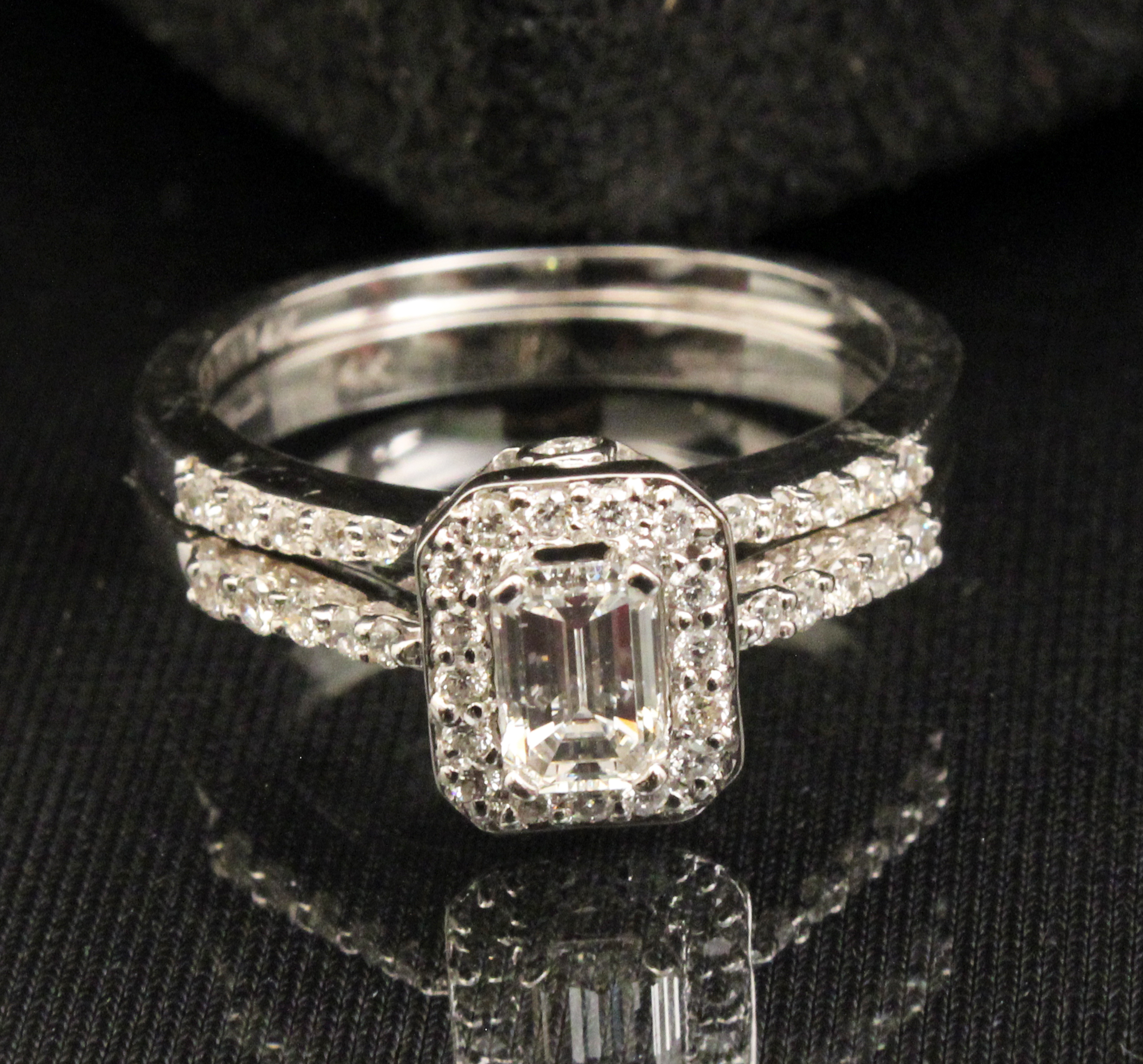 14K TWO PIECE DIAMOND BRIDAL SET 35eba2