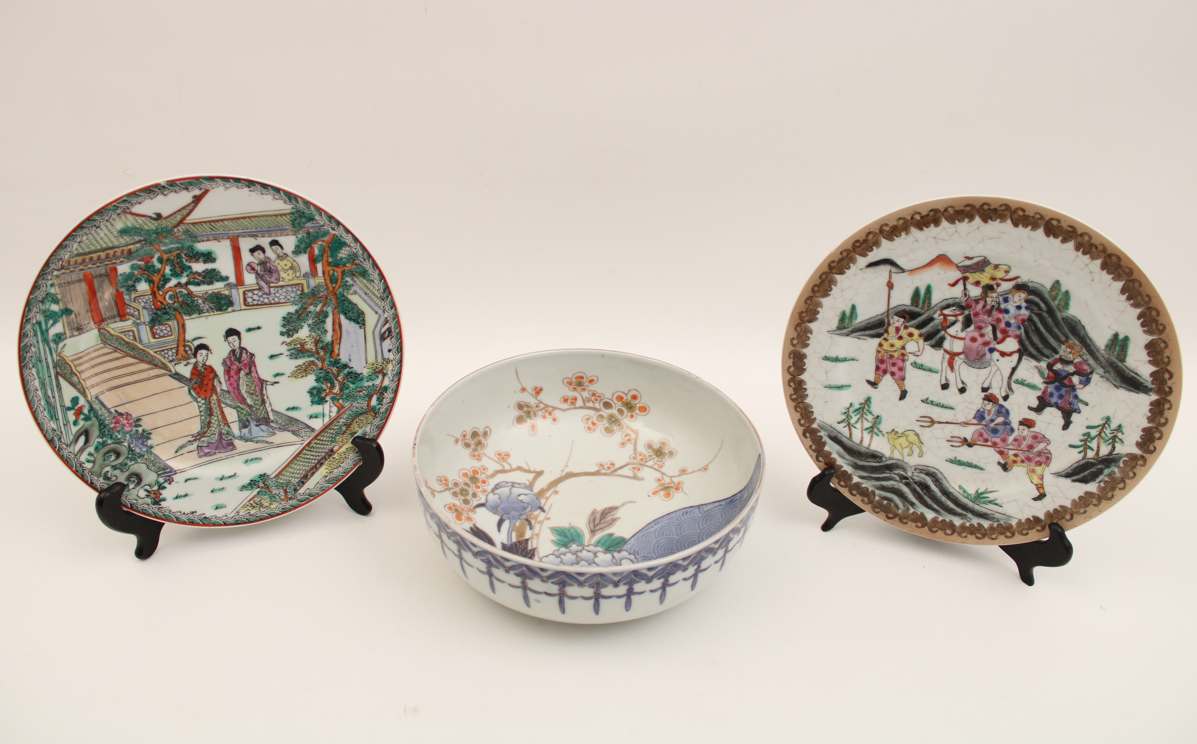 3 PC. LOT OF CHINESE PORCELAIN