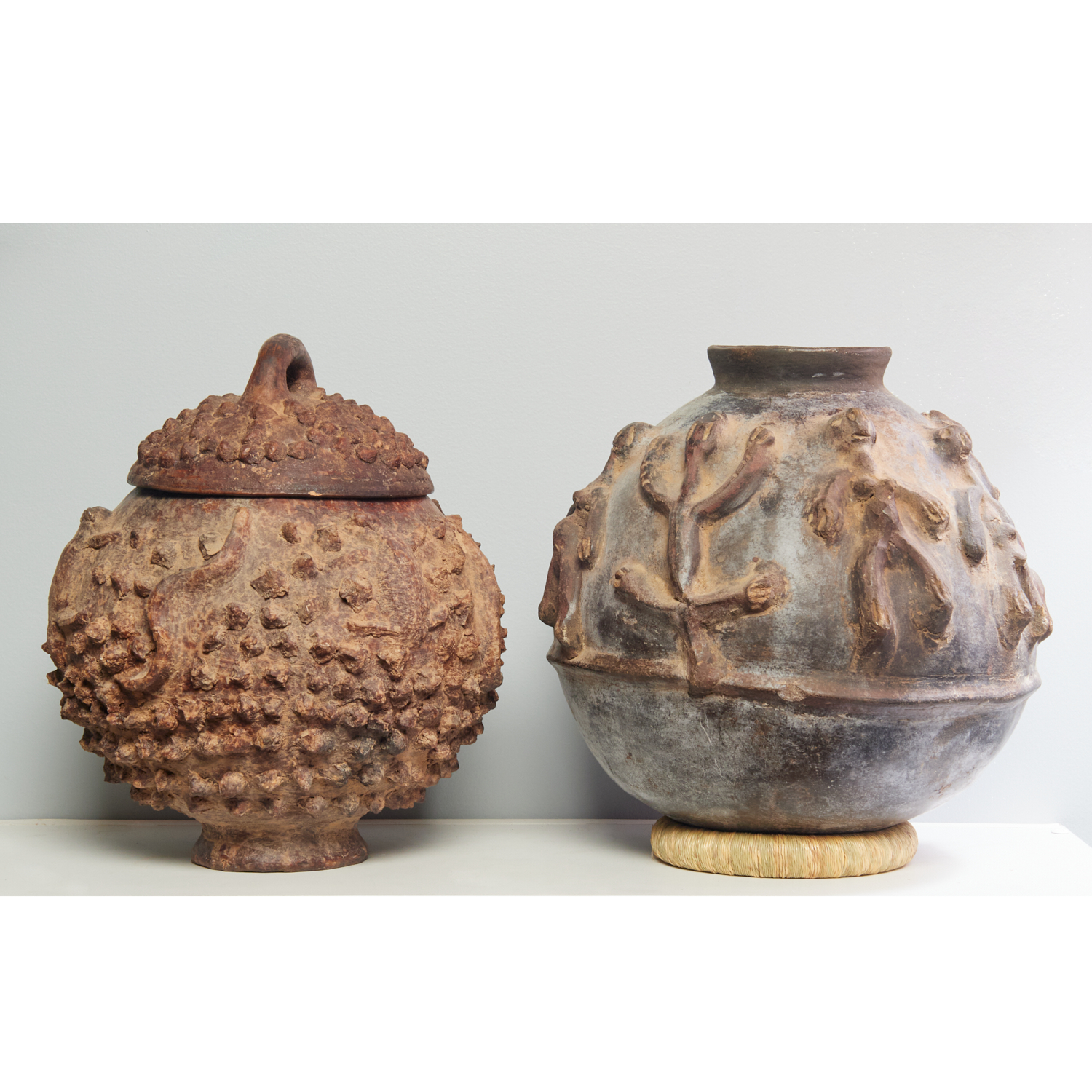 LOBI PEOPLES 2 TERRACOTTA VESSELS 3614c5