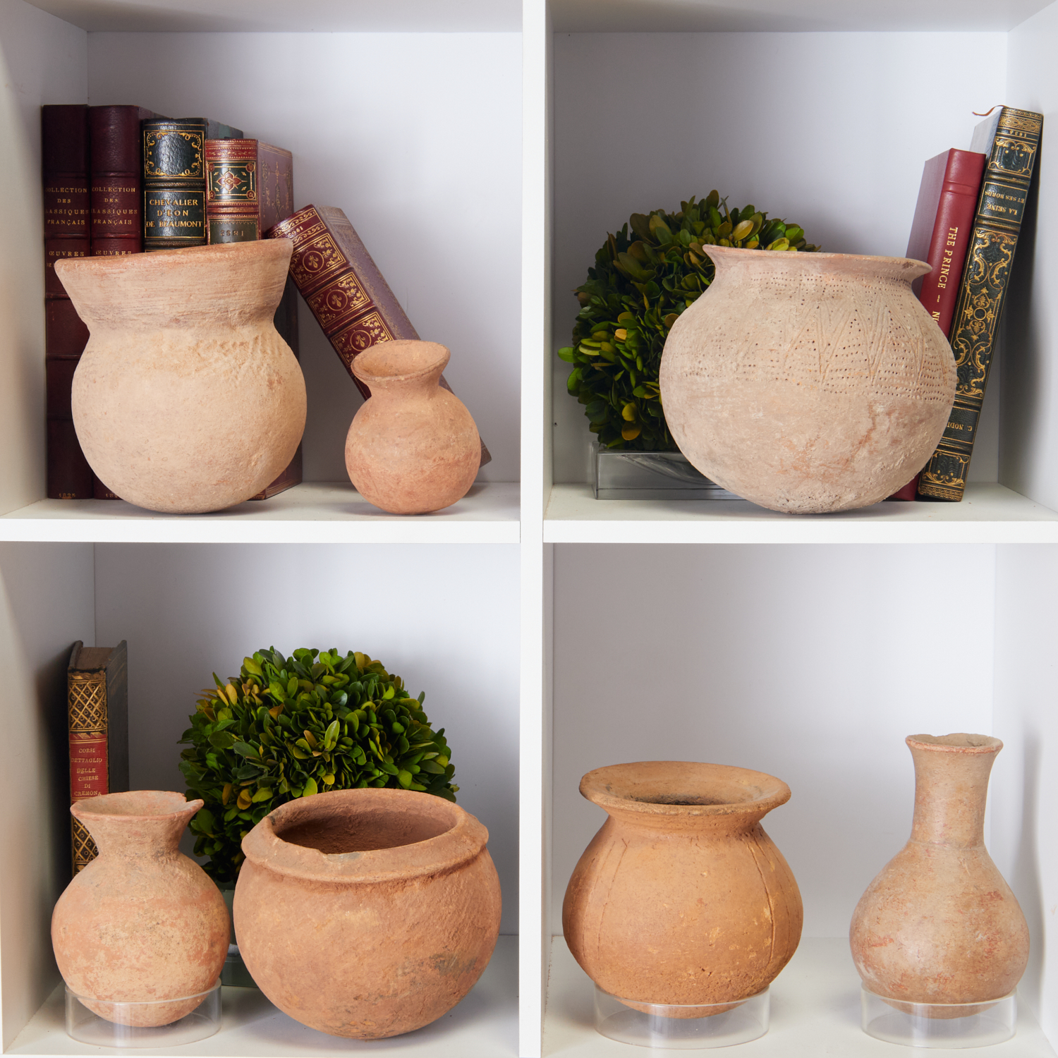 GROUP 7 AFRICAN TERRACOTTA POTS 361572