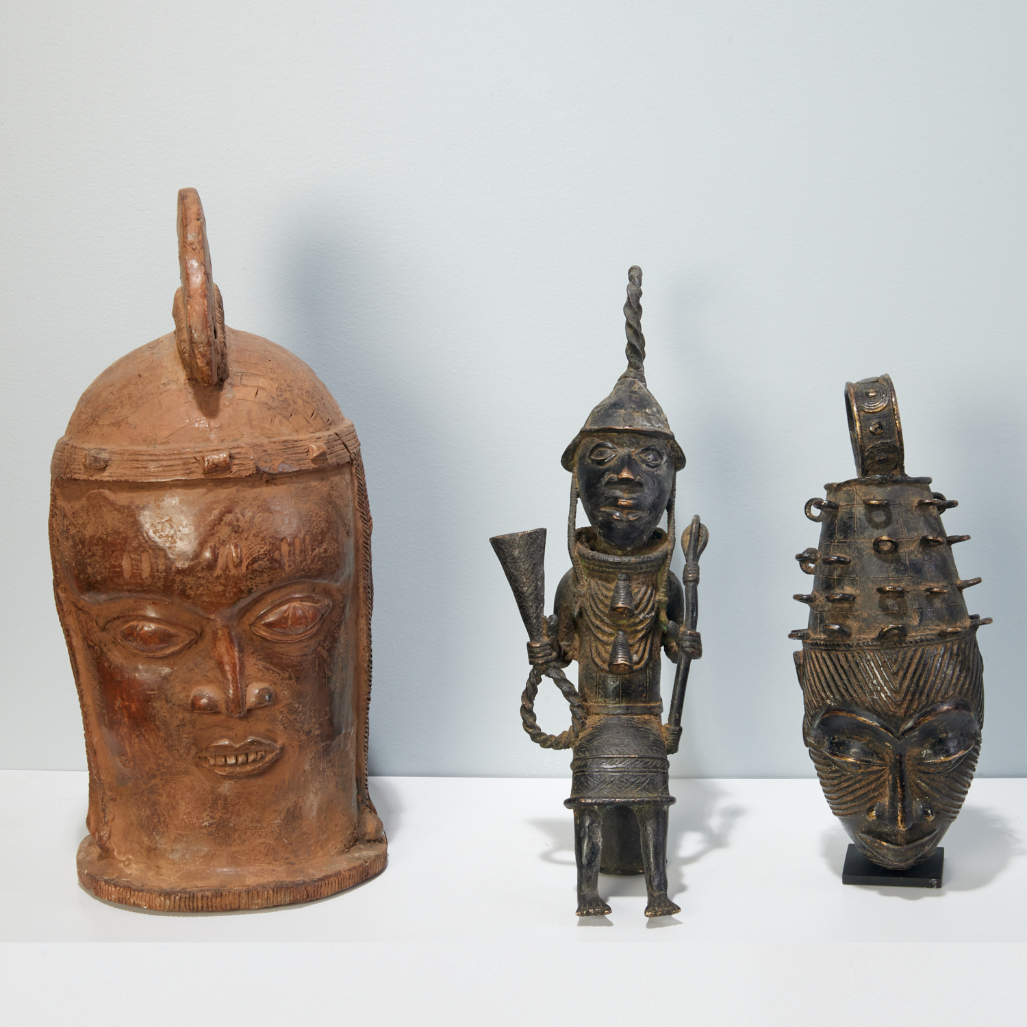 BENIN AND IFE STYLE AFRICAN SCULPTURES 361586