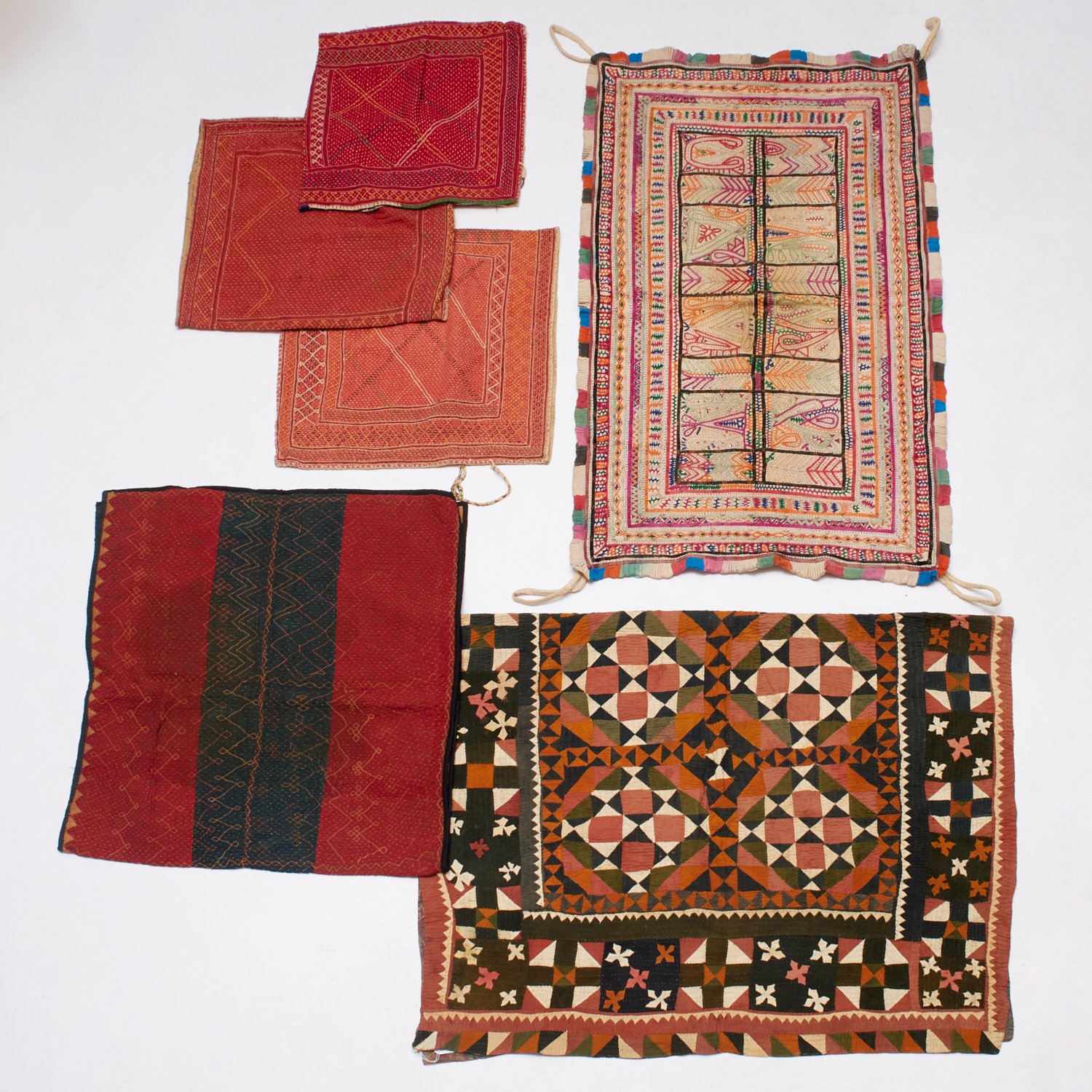 GROUP VINTAGE INDIAN EMBROIDERIES