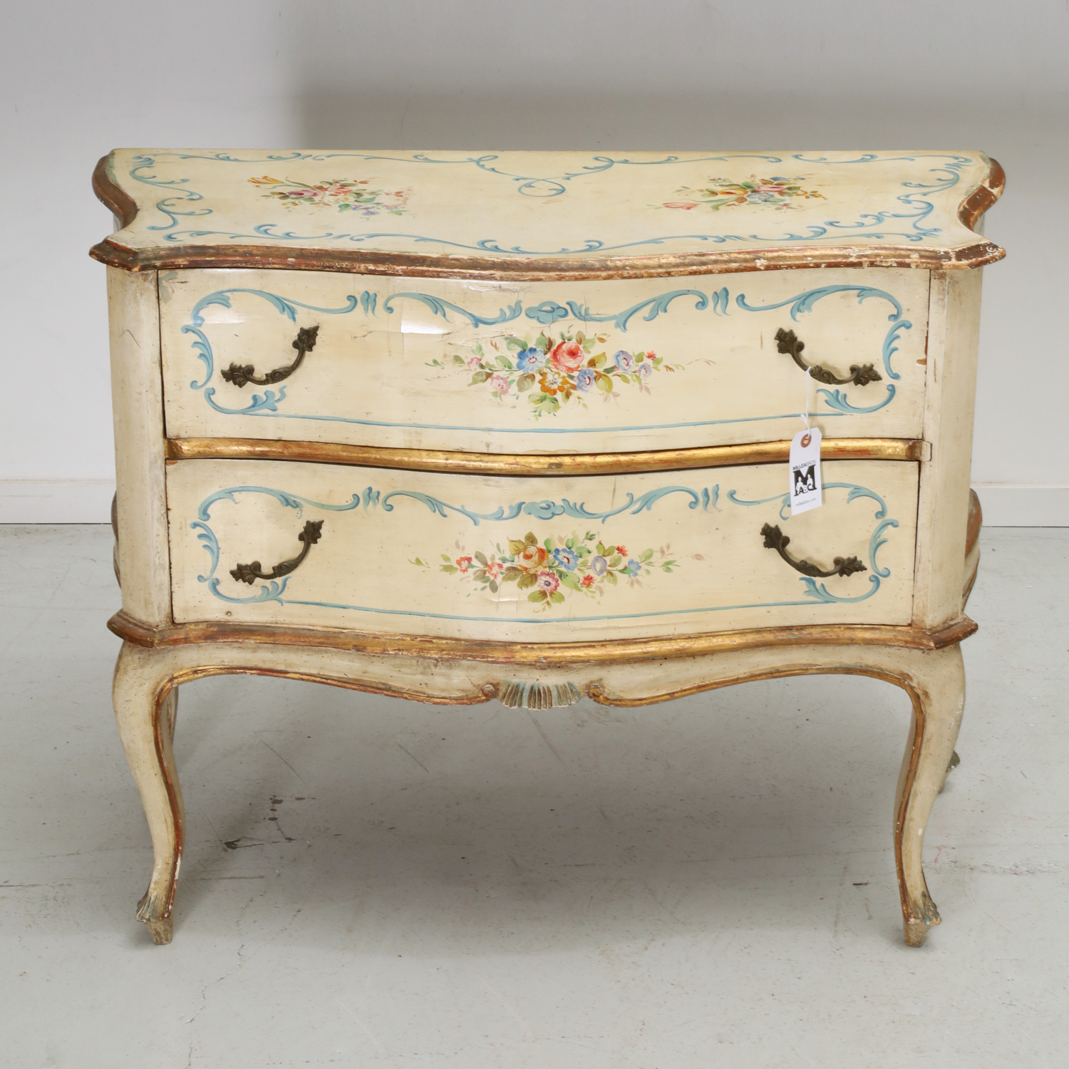 VENETIAN ROCOCO STYLE PAINTED SERPENTINE 3616c3