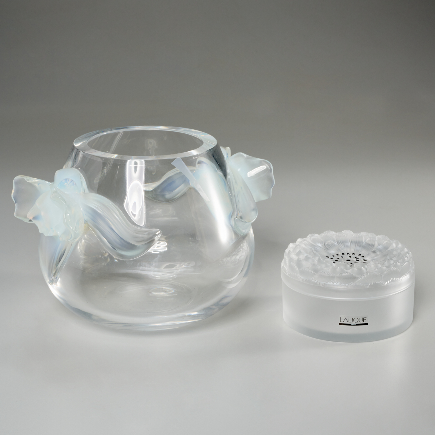 LALIQUE, FRANCE CRYSTAL VASE AND