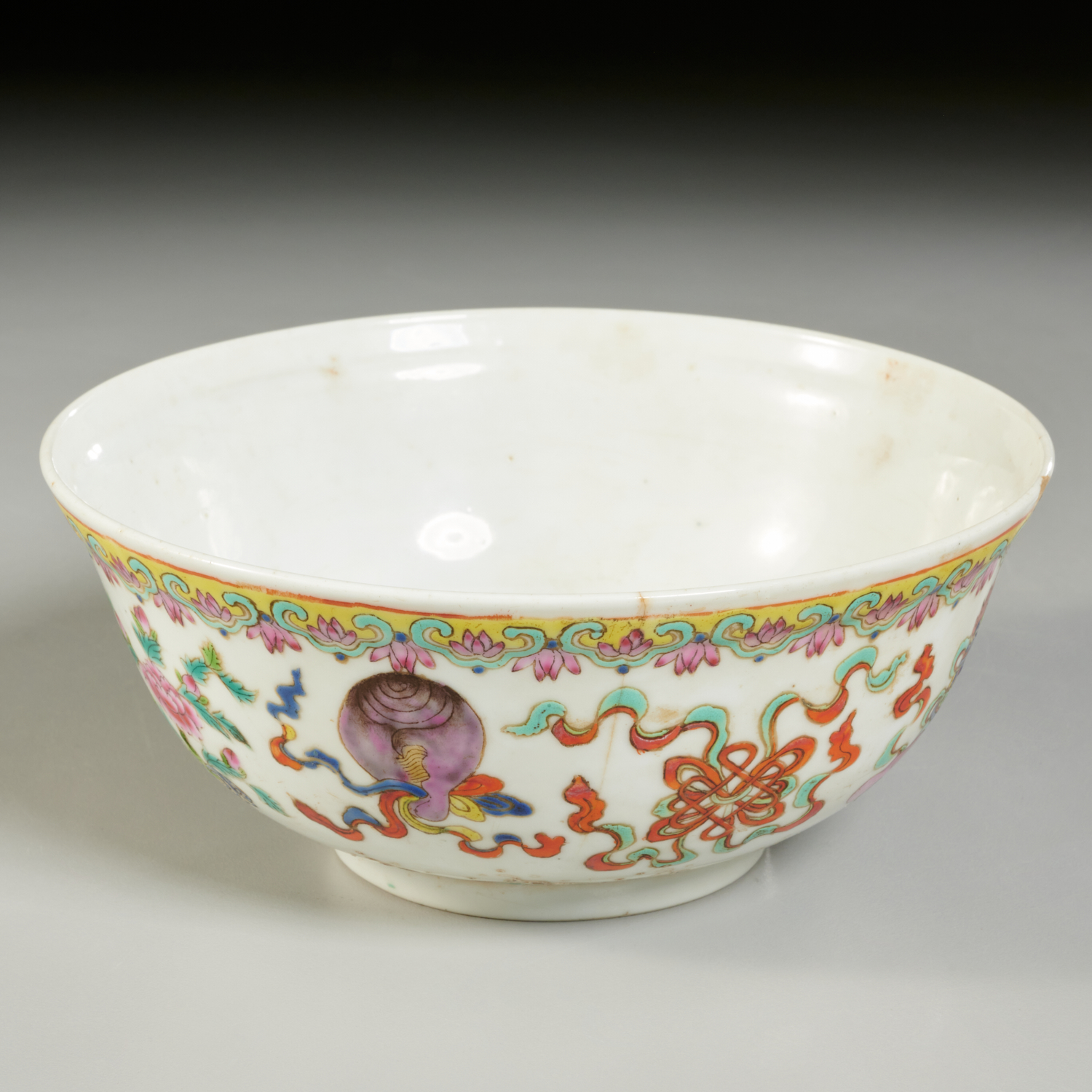 CHINESE DUCAI "ANBAXIAN" BOWL Late