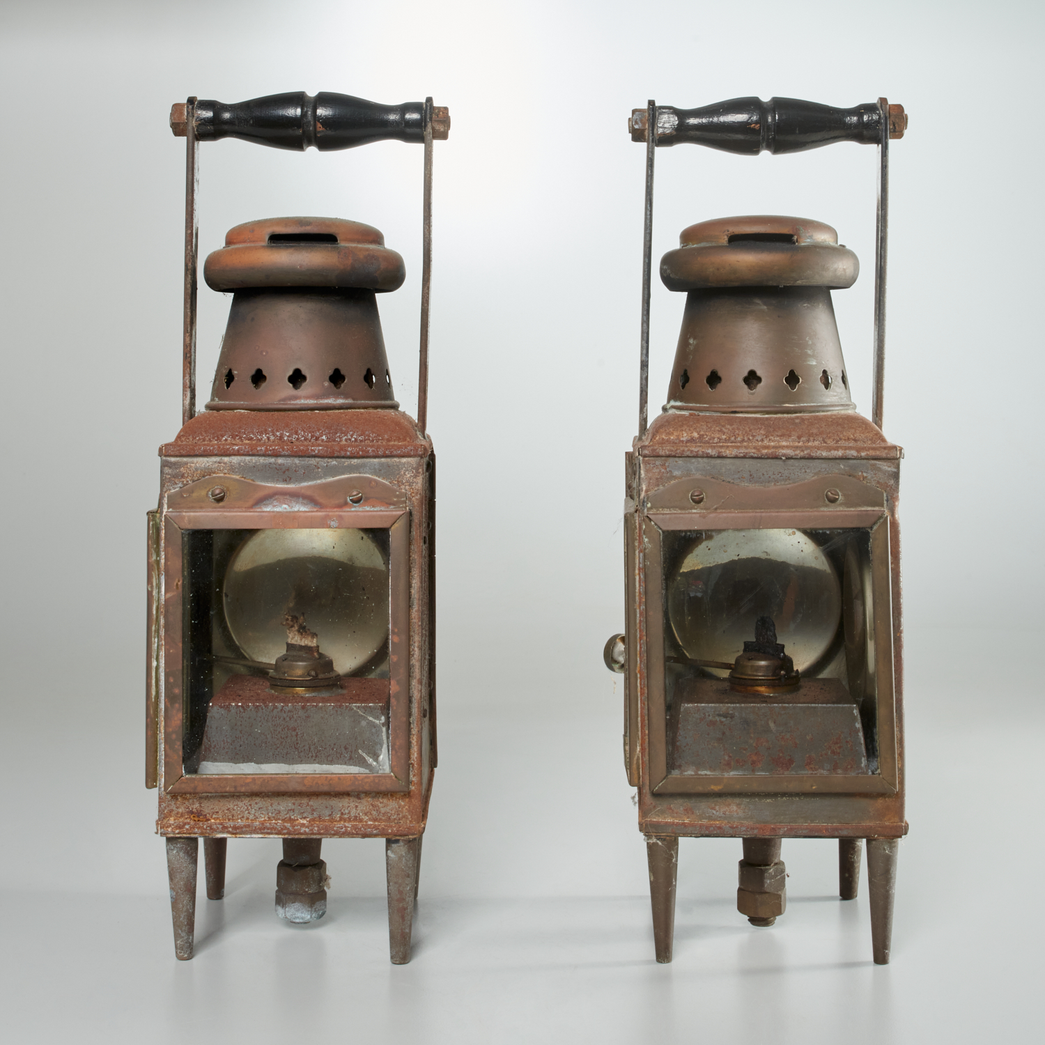 PAIR BRASS AND IRON CARRIAGE LANTERNS