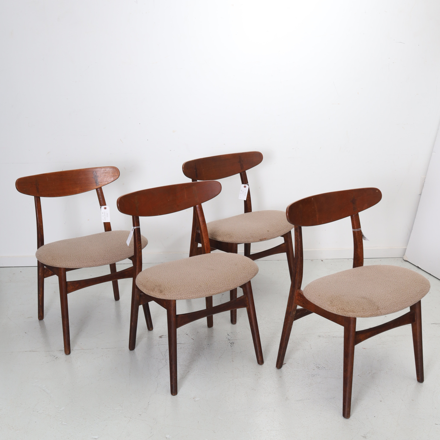 HANS WEGNER 4 MODEL CH 30 TEAK 361927